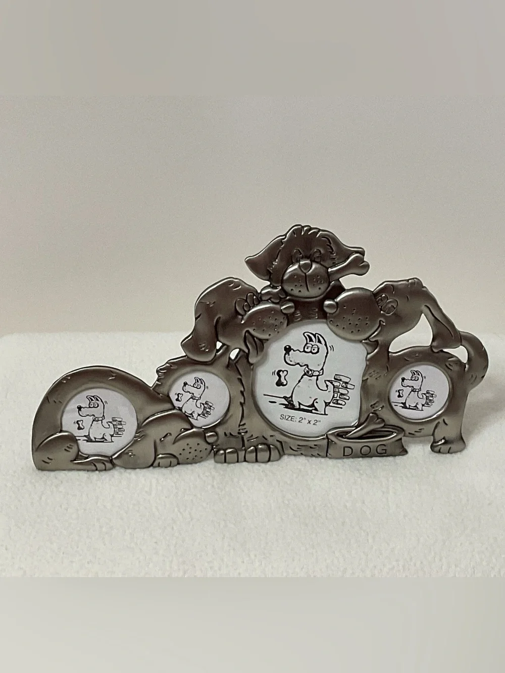 NIB PEWTER FINISH DOG COLLAGE PHOTO FRAME